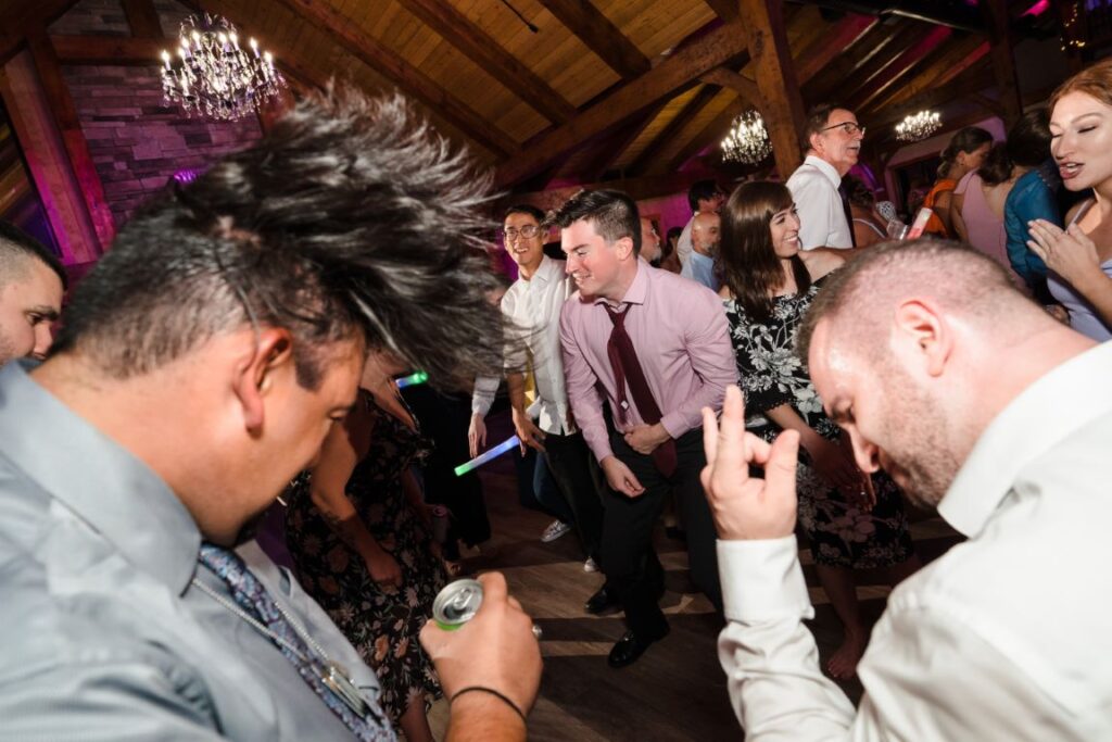 Read more about the article Dance Party Extravaganza or Subtle Background Music: A Wedding Conundrum